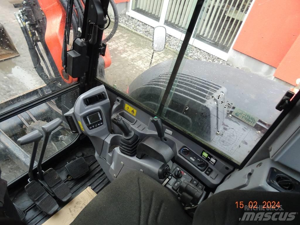 Kubota KX 080-4 Midi rýpadlá 7 t - 12 t
