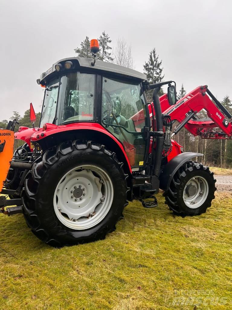 Massey Ferguson 5609 Traktory