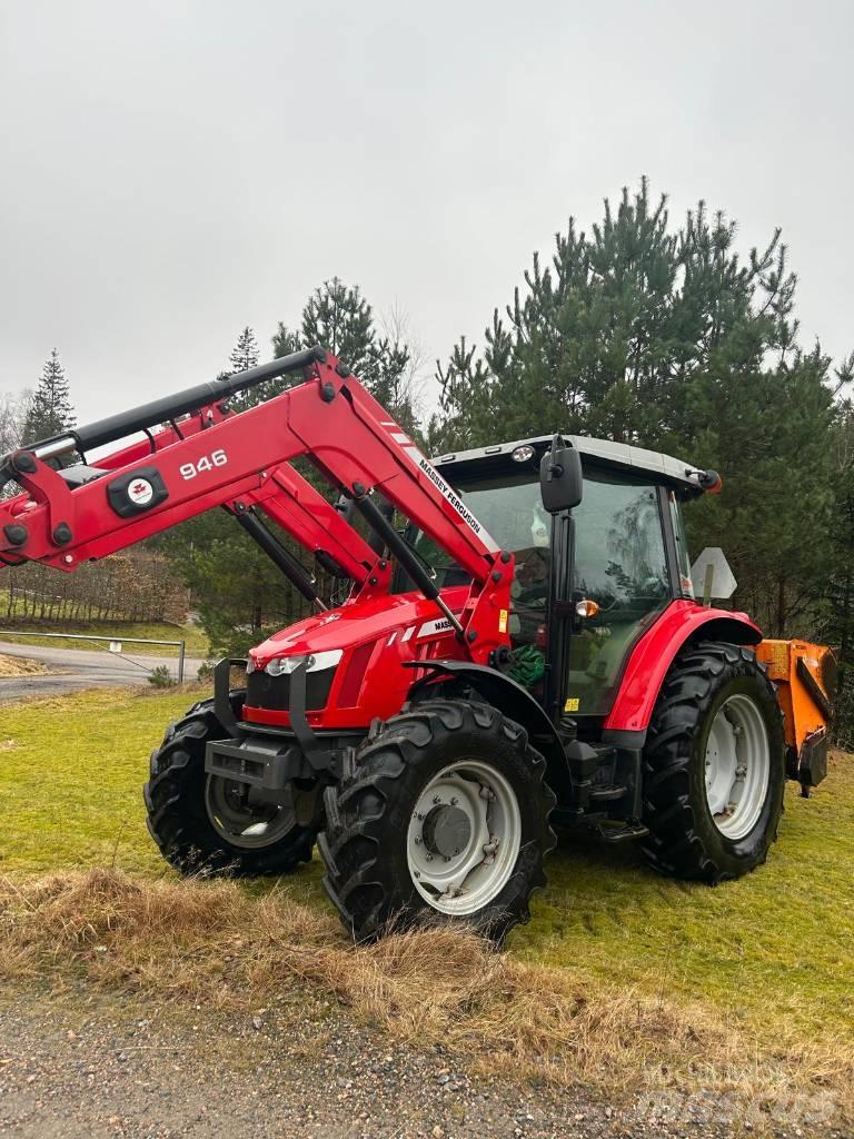 Massey Ferguson 5609 Traktory