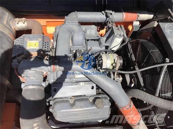 Doosan DX 500LC Pásové rýpadlá