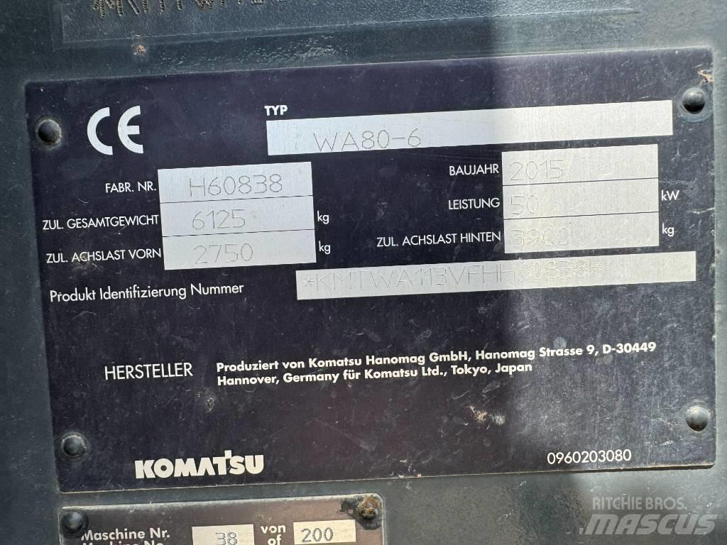Komatsu WA80-6 Kolesové nakladače
