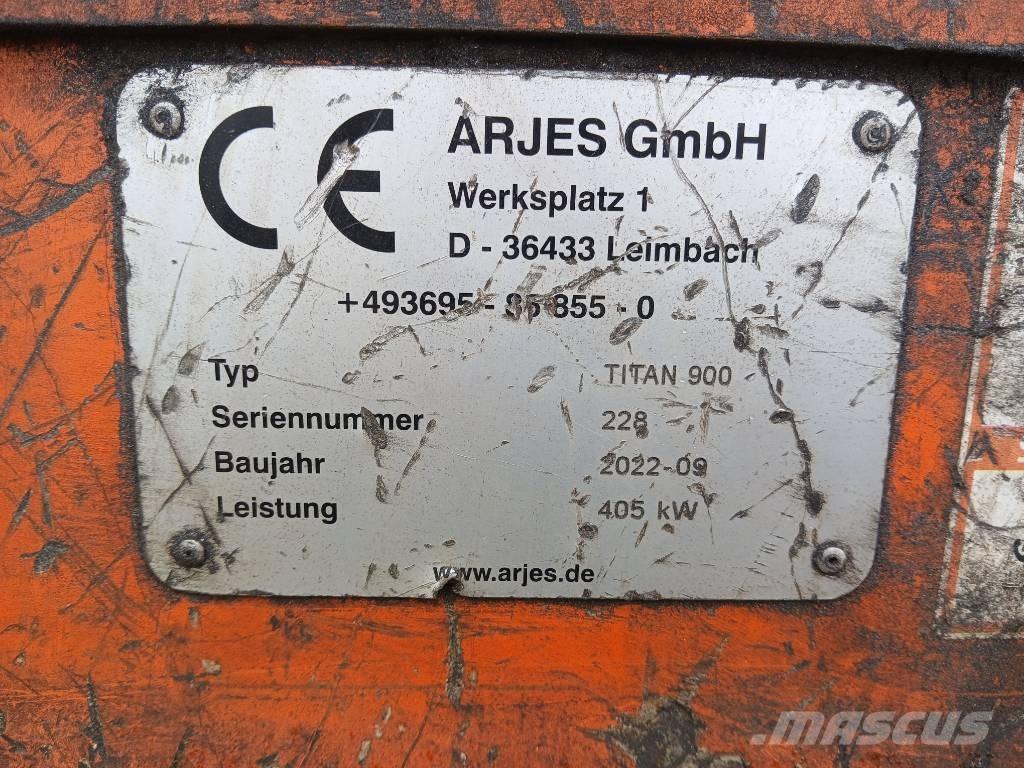 Arjes Titan 900 Drviče odpadu