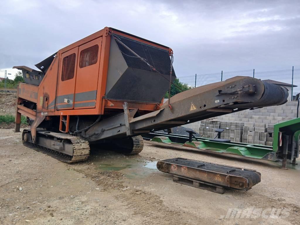 Arjes Titan 900 Drviče odpadu