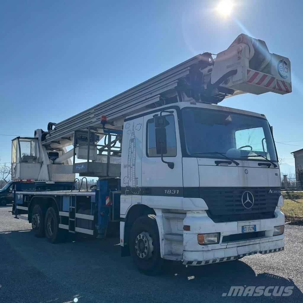 Cela TJ460 Autoplošiny