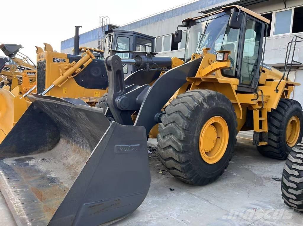 Volvo L 105 Kolesové nakladače