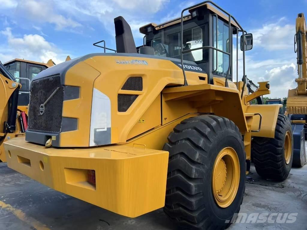 Volvo L 105 Kolesové nakladače