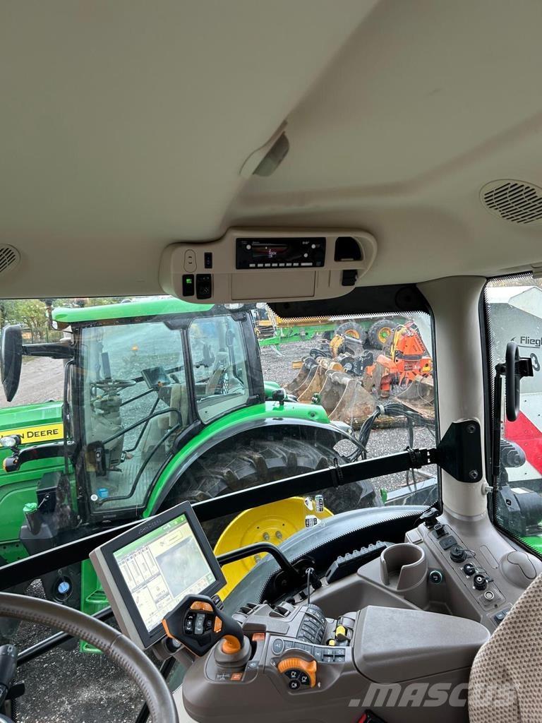 John Deere 6R 195 Traktory