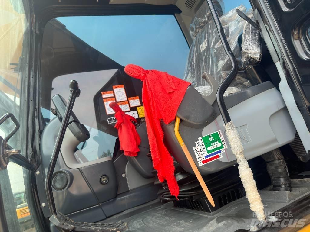 CAT 330 D2 Pásové rýpadlá