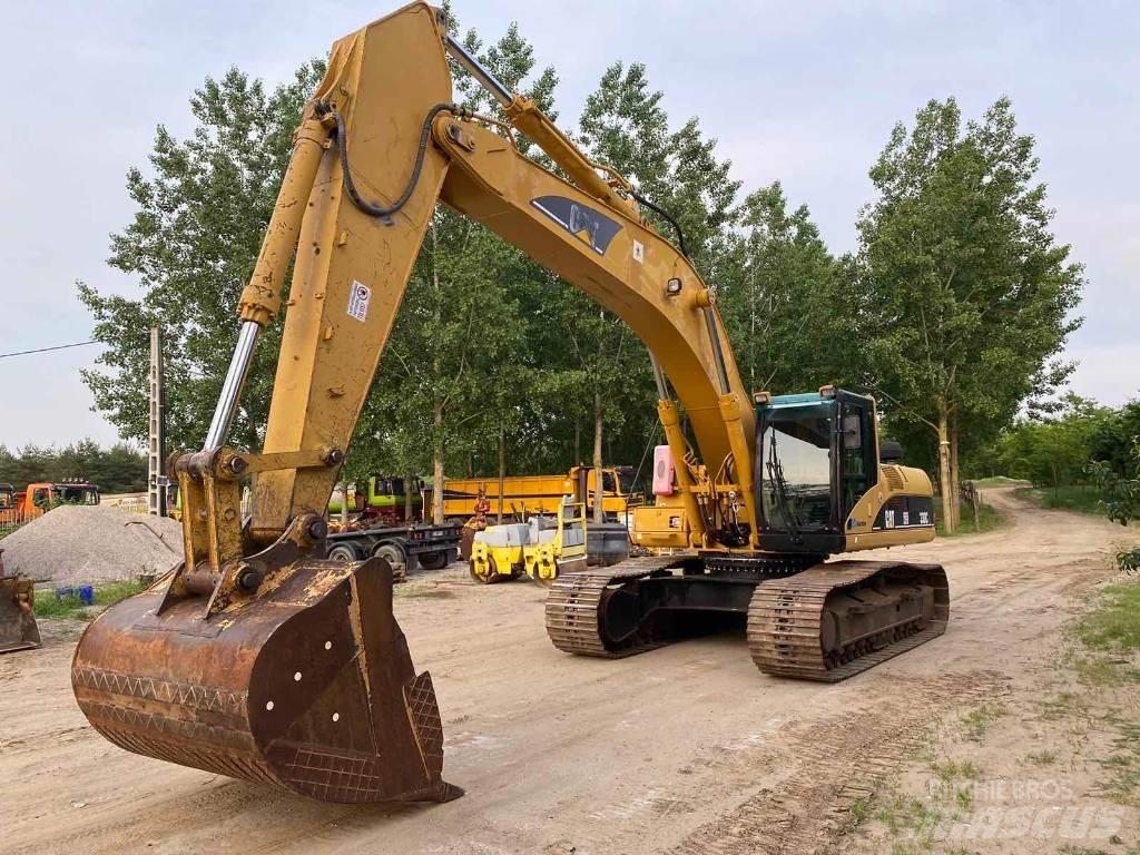 CAT 330CL Pásové rýpadlá