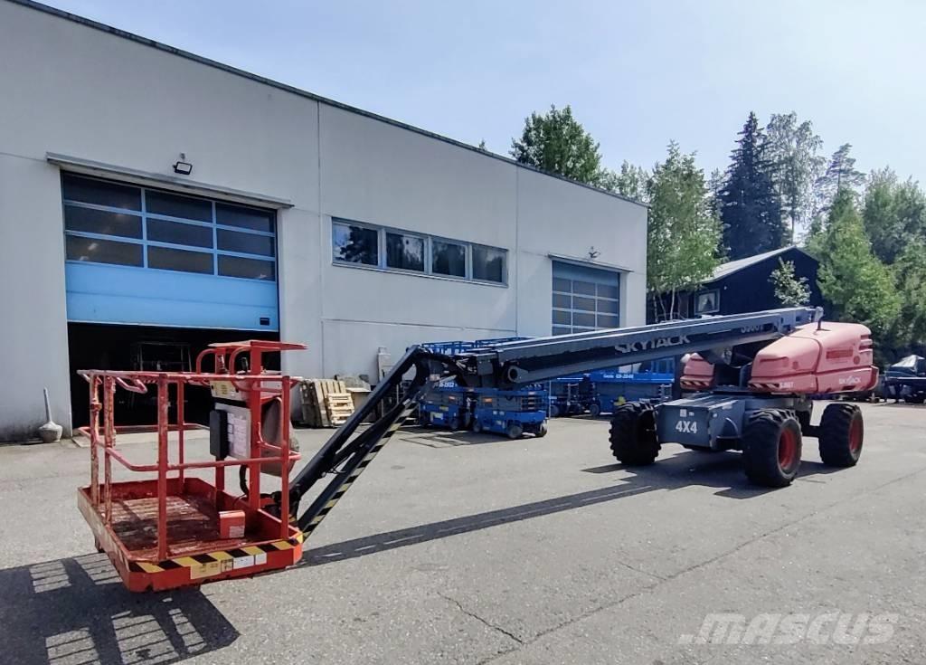 SkyJack SJ 66 T Kĺbové plošiny