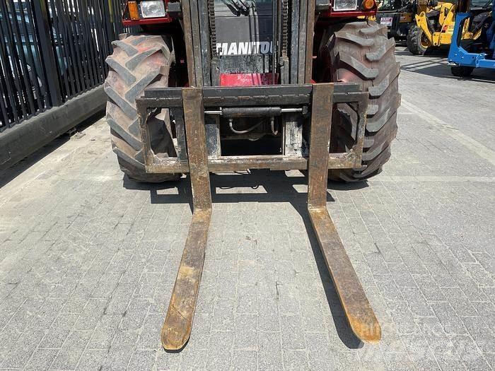 Manitou M30-4 Terénne vysokozdvižné vozíky