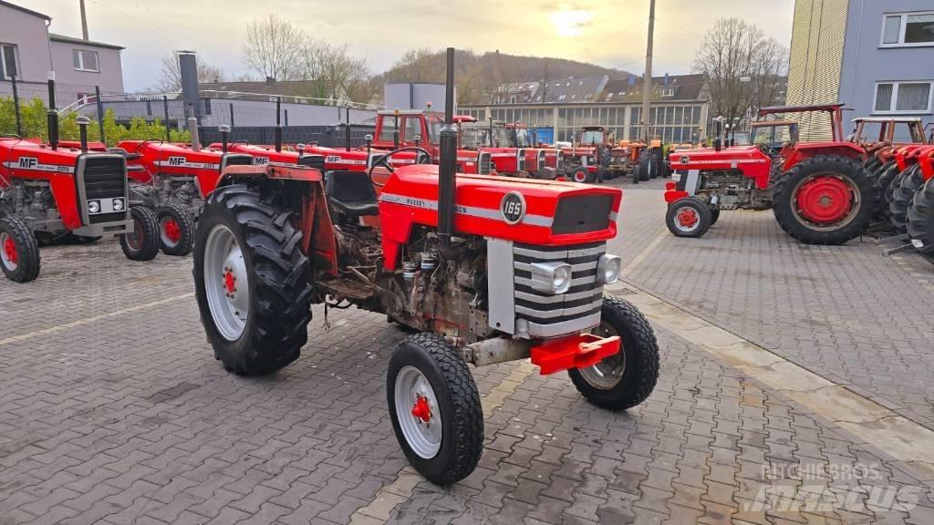 Massey Ferguson 165 Traktory