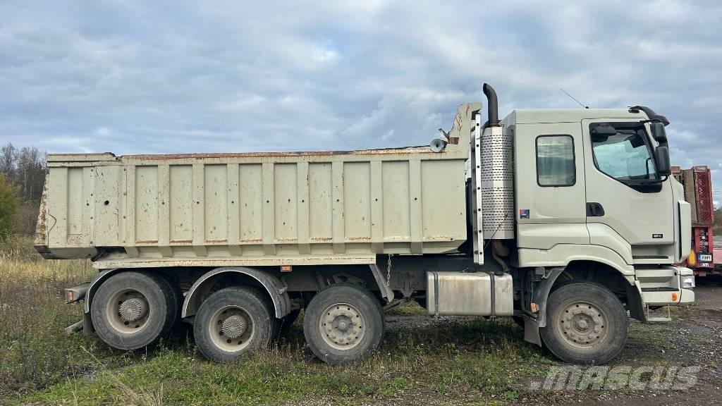 Sisu C600 Sklápače