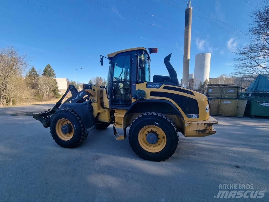 Volvo L45G Kolesové nakladače