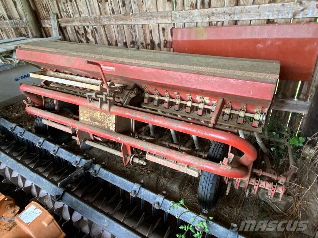 Roger 3m Mechanické sejačky