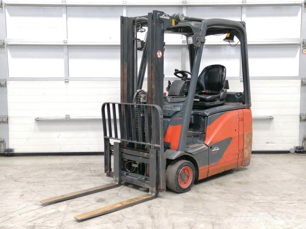 Linde E16H-02 Akumulátorové vozíky
