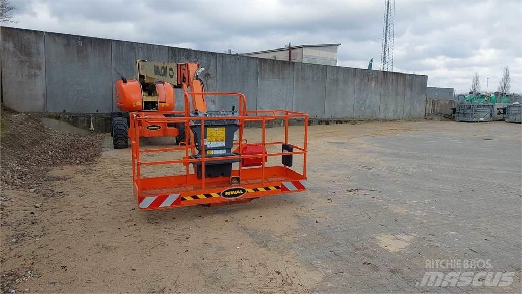 JLG 860SJ Teleskopické plošiny