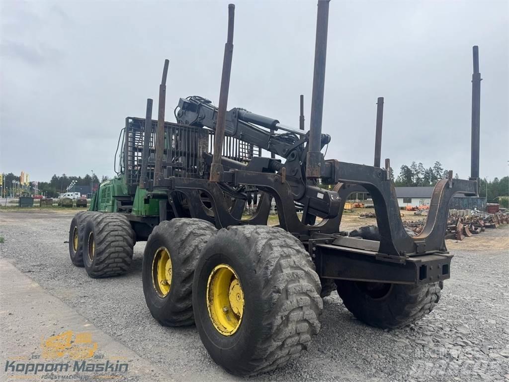 John Deere 1910E Lesné traktory