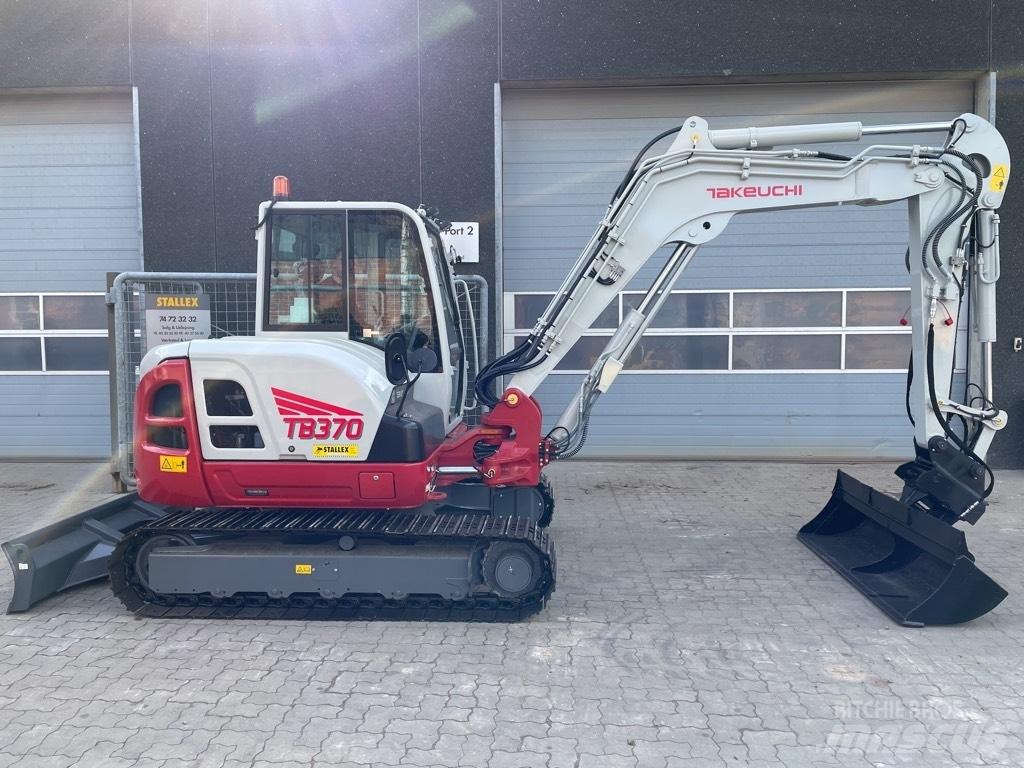 Takeuchi TB370 Mini rýpadlá < 7t