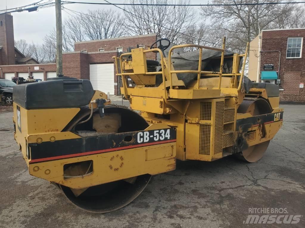 CAT CB 534 Tandemové valce