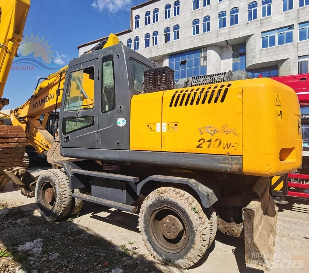 Hyundai R210W-7 Kolesové rýpadlá