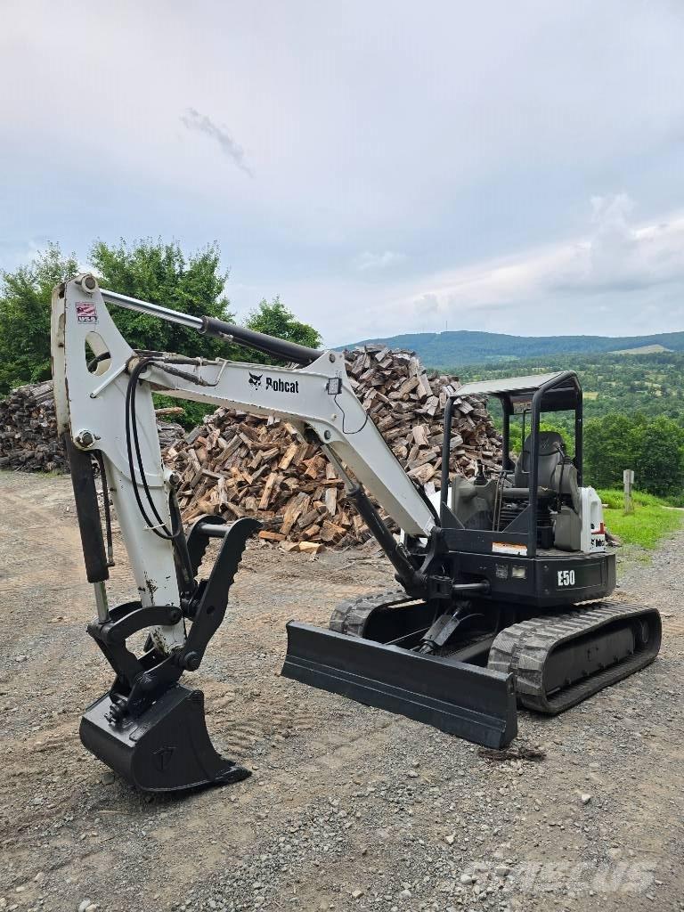 Bobcat E 50 Mini rýpadlá < 7t