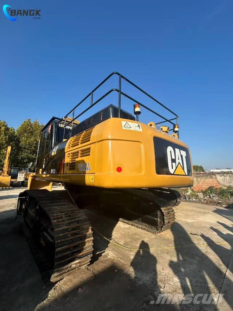 CAT 340D2L Pásové rýpadlá
