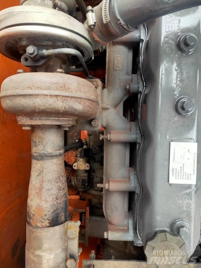 Doosan DH225LC-7 Pásové rýpadlá