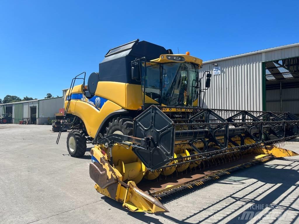New Holland CX 6090 Kombinované zberacie stroje
