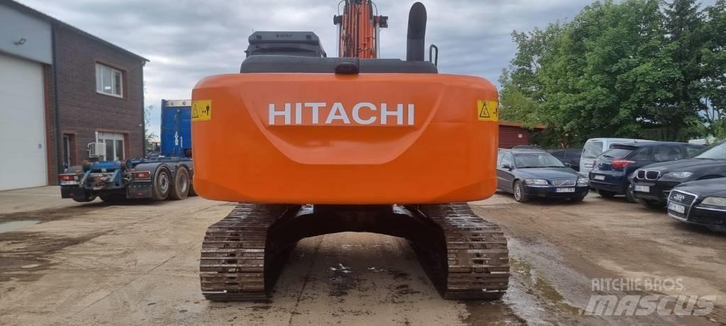 Hitachi ZX 250 LC-5 Pásové rýpadlá