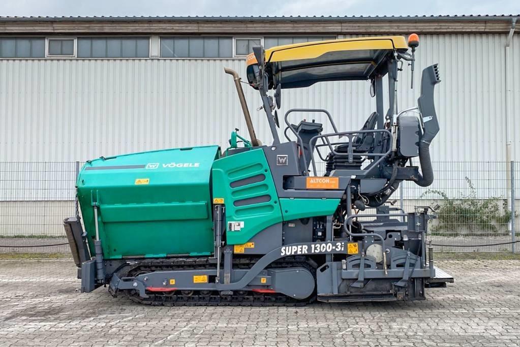 Vögele SUPER 1300-3I Finišéry