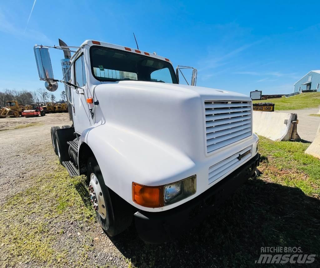 International 8200 Ťahače