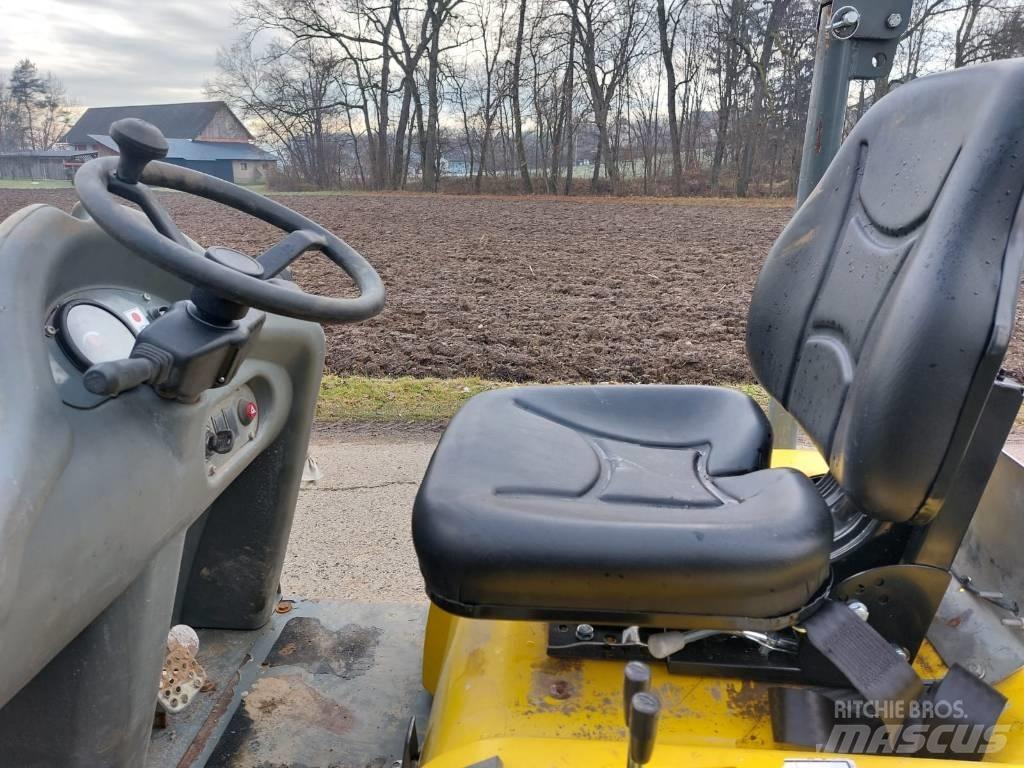 Wacker Neuson 1001 Stavebné sklápače