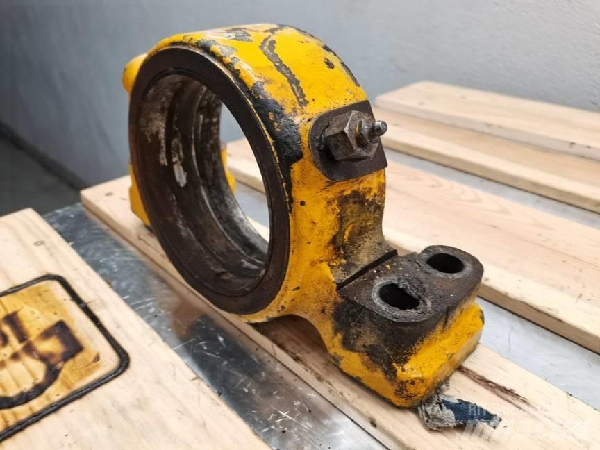 JCB 530-70 {axle} Nápravy