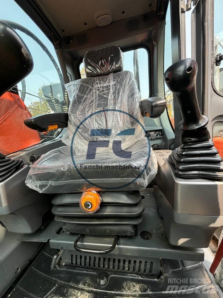 Doosan DX 225 LCA Midi rýpadlá 7 t - 12 t
