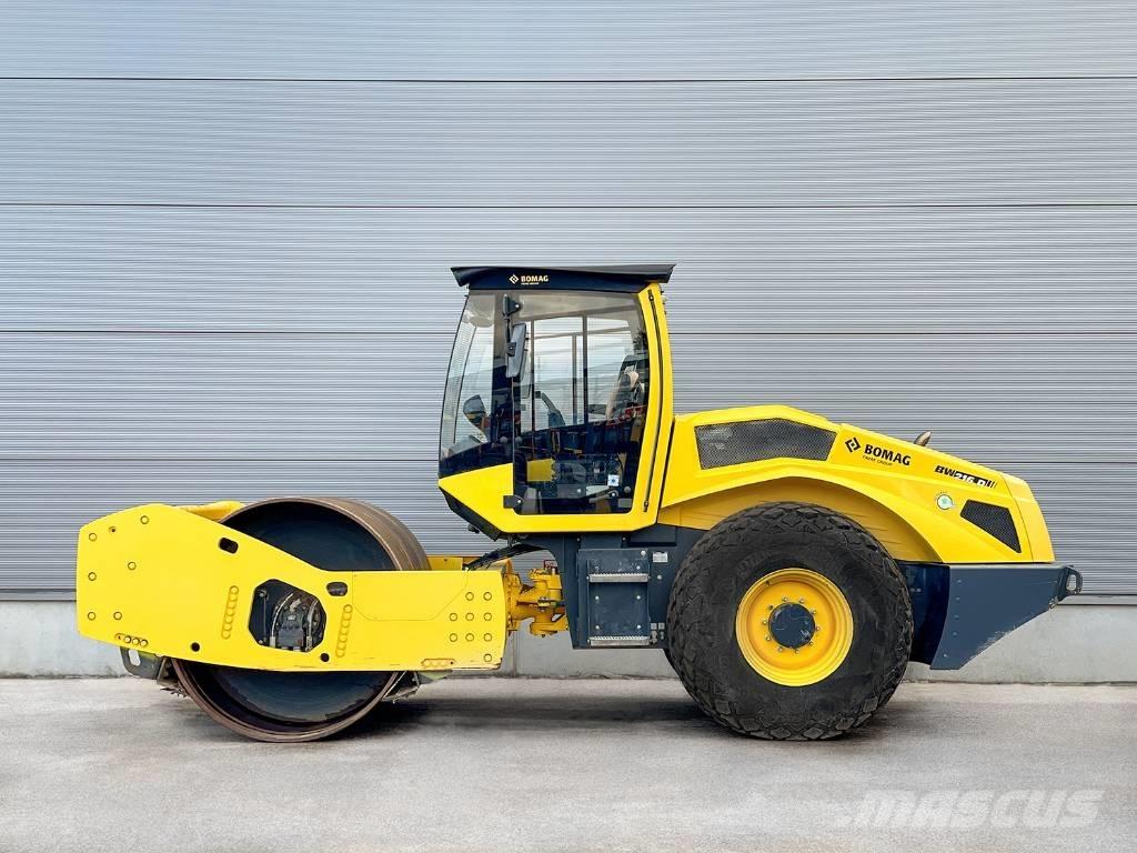 Bomag BW 216 D-5 Ťahačové valce