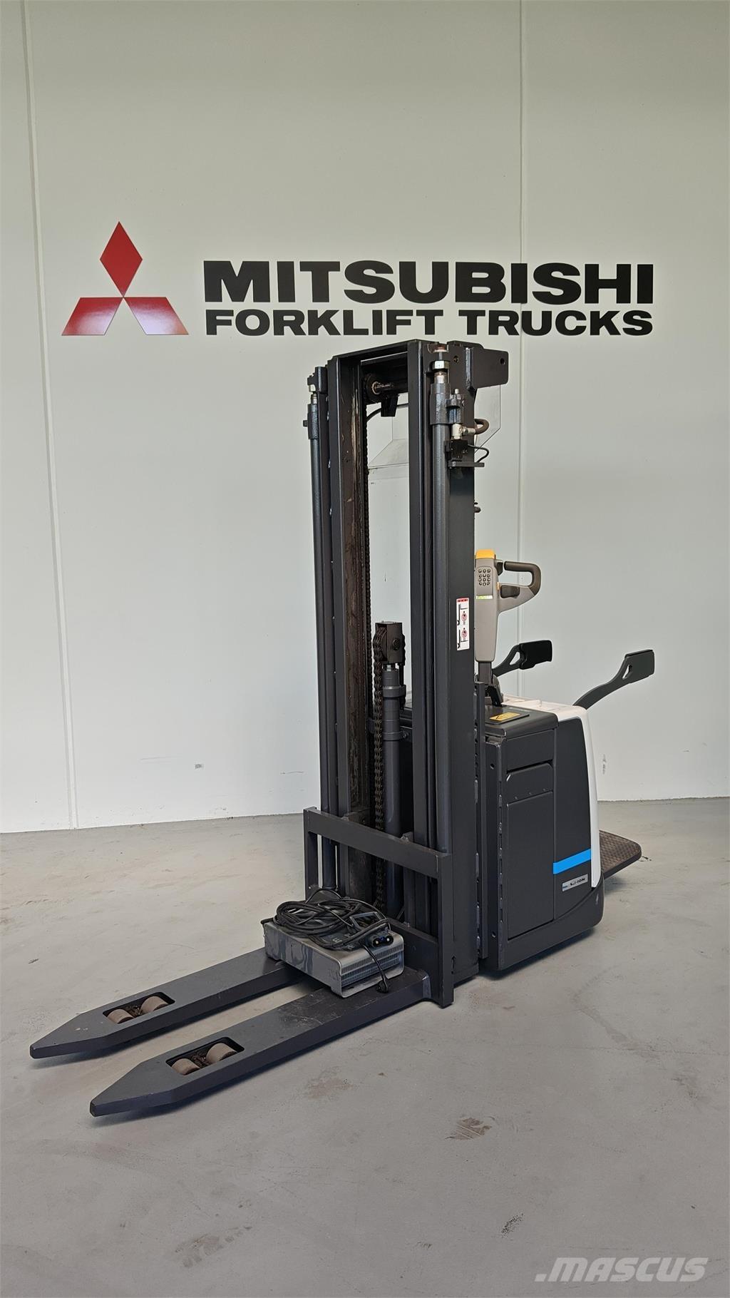 Atlet PSP125 Samohybné vozíky