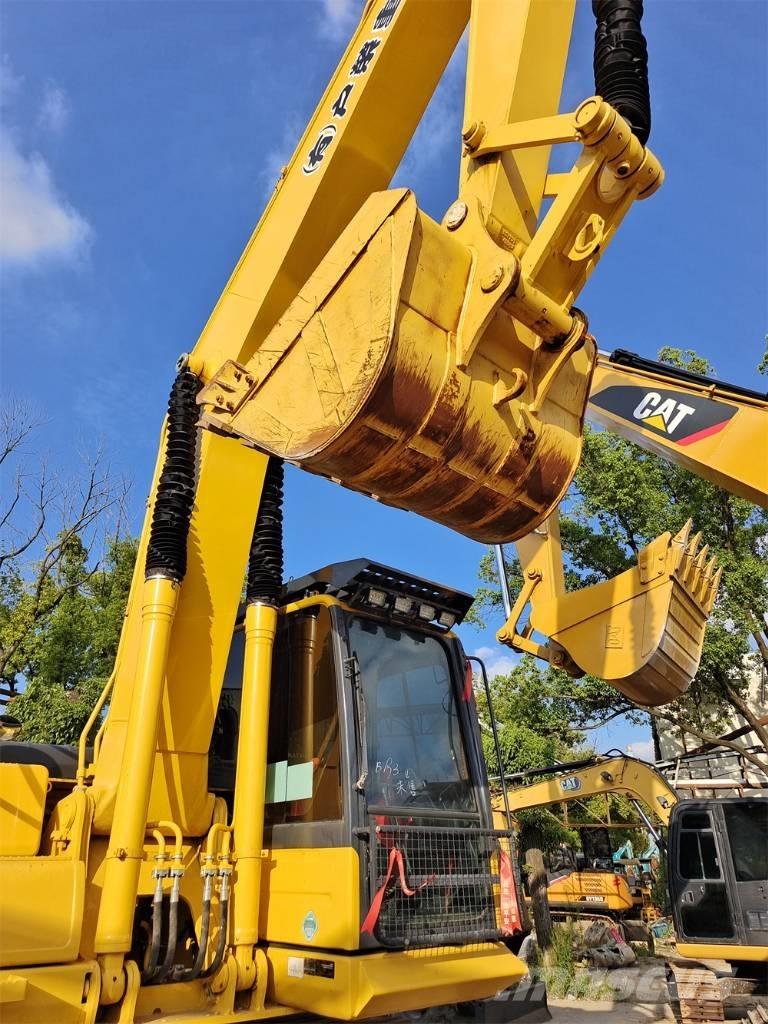 Komatsu PC 200 Pásové rýpadlá