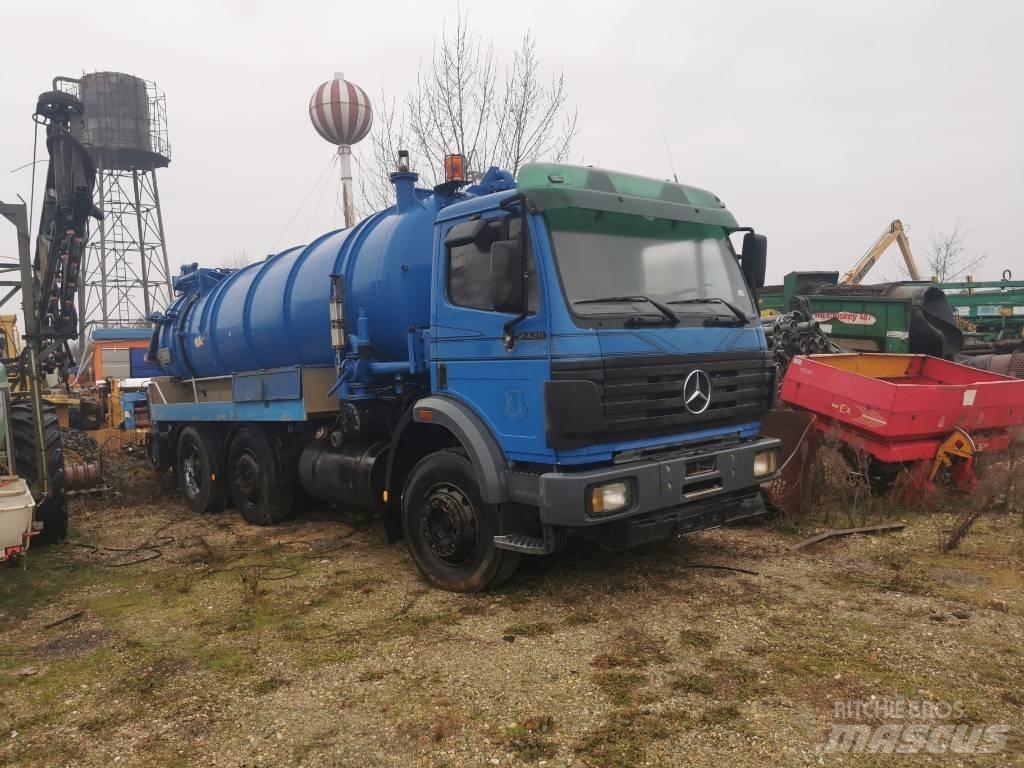 Mercedes-Benz 2426 Kombinované/Čerpacie cisterny