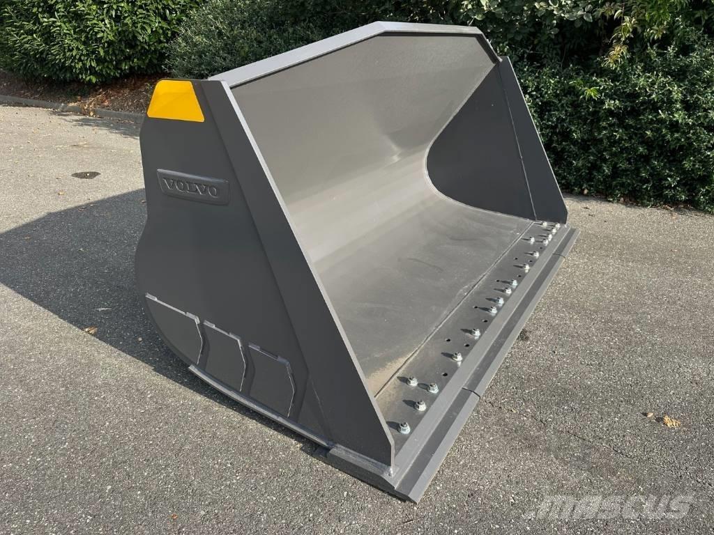 Volvo L90H bucket Lopaty
