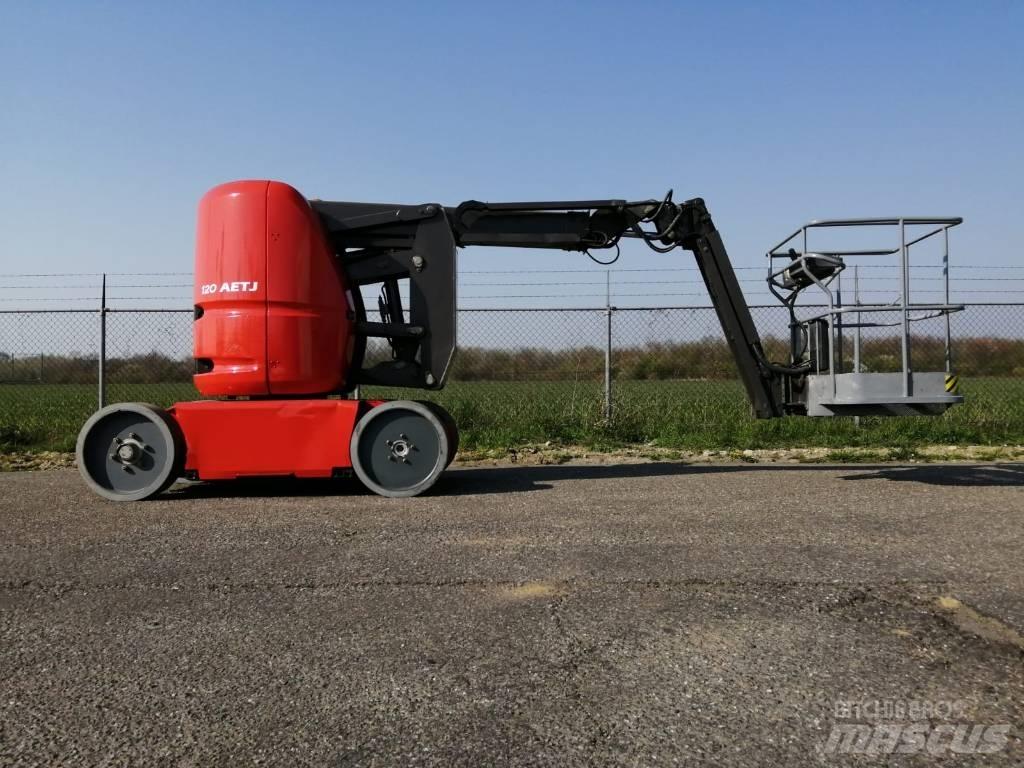 Manitou 120 AETJ3D Kĺbové plošiny