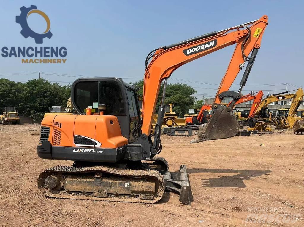 Doosan DX 60 Mini rýpadlá < 7t