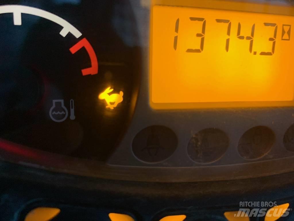 Bobcat S 650 HF Šmykom riadené nakladače