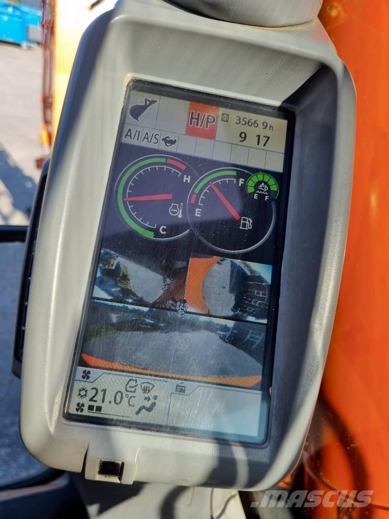 Hitachi ZX 135 US-6 Pásové rýpadlá