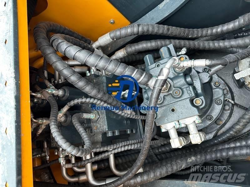 Hyundai 225LC-9S Pásové rýpadlá