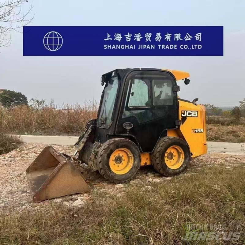 JCB 155 Šmykom riadené nakladače