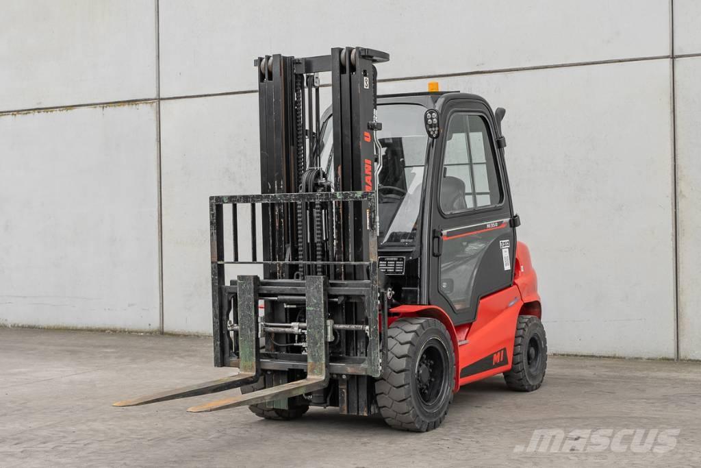 Manitou MI 35 D Dieselové vozíky