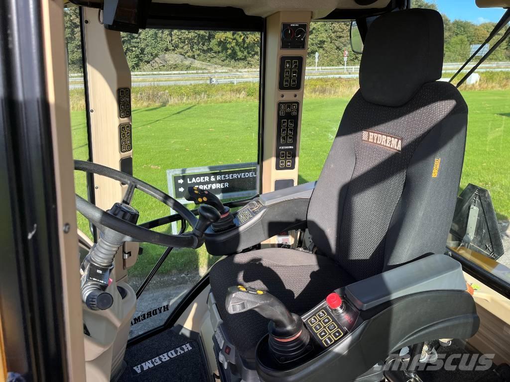 Hydrema 906F Rýpadlo-nakladače