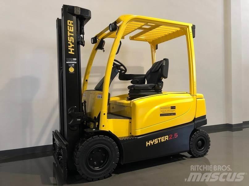 Hyster J2.5XN 861 Akumulátorové vozíky