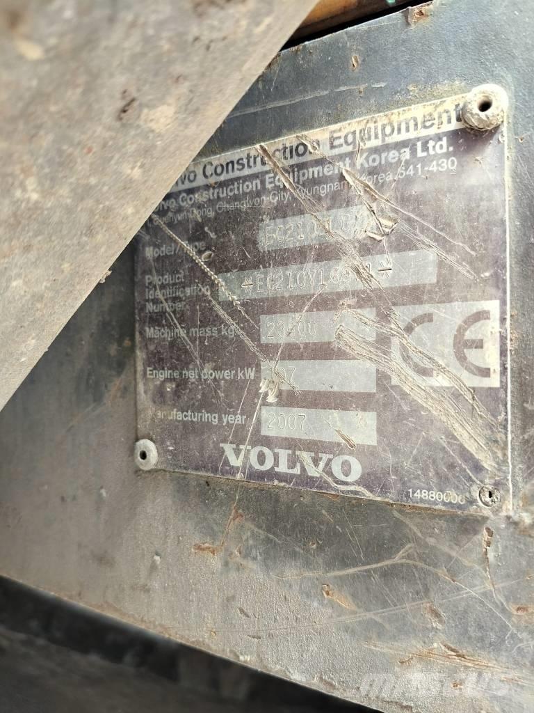 Volvo EC 210 B LC Pásové rýpadlá